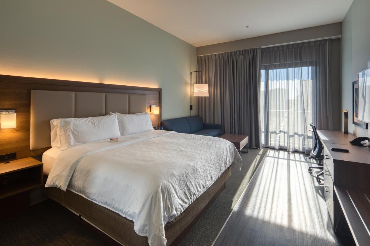 Holiday Inn Express & Suites - Charlotte - South End By Ihg Exterior foto